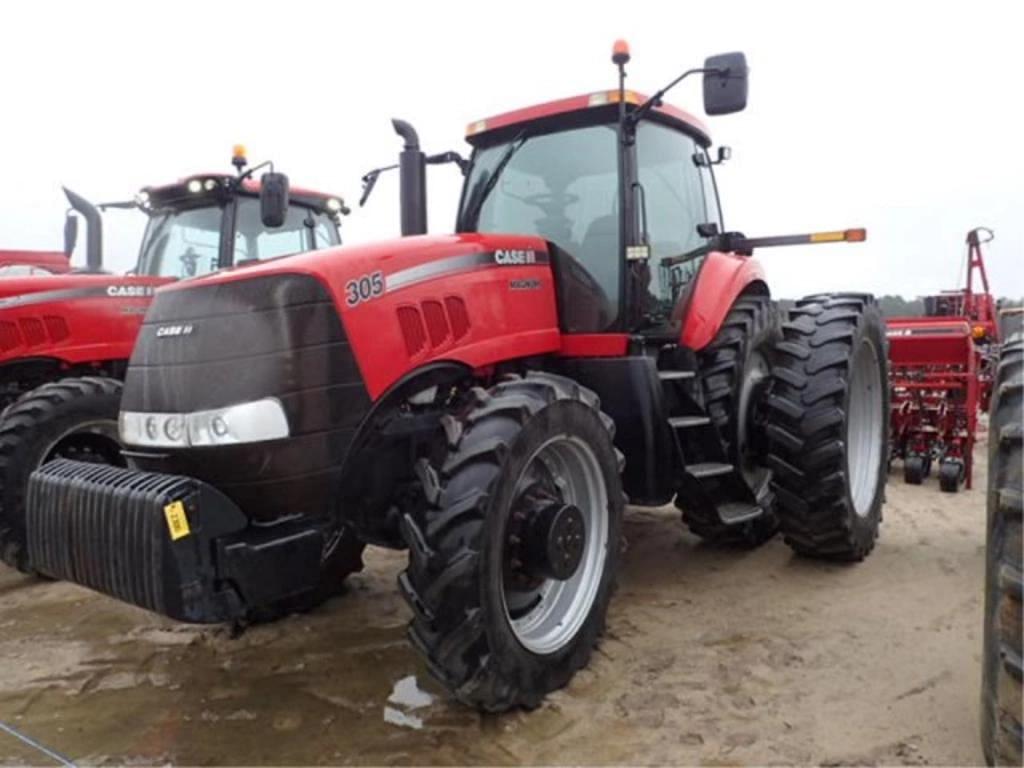 Image of Case IH Magnum 305 Primary image