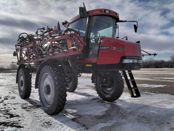 Image of Case IH SPX4420 equipment image 3