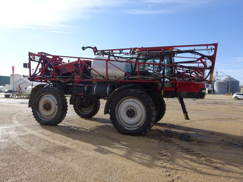 Main image Case IH Patriot 3320 13