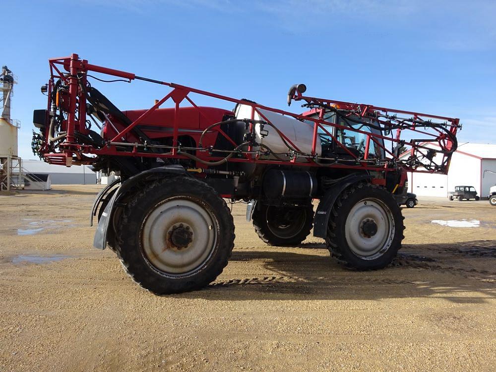 Main image Case IH Patriot 3320 19