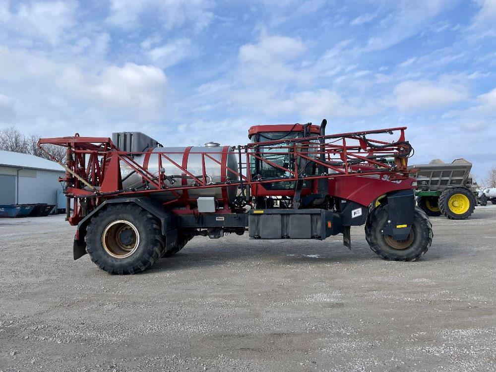 Main image Case IH Titan 3520 10