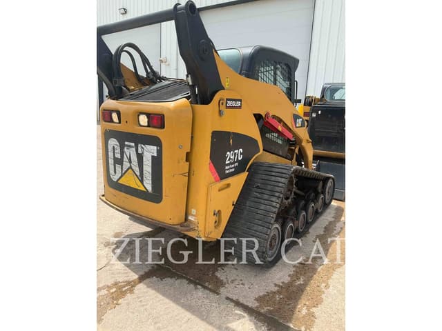 Image of Caterpillar 297C equipment image 2