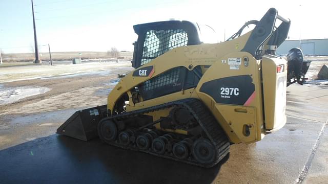 Image of Caterpillar 297C equipment image 3