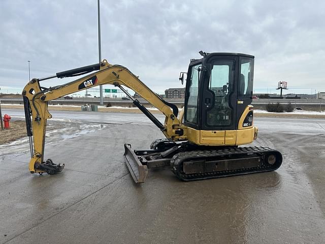 Image of Caterpillar 305C CR equipment image 1