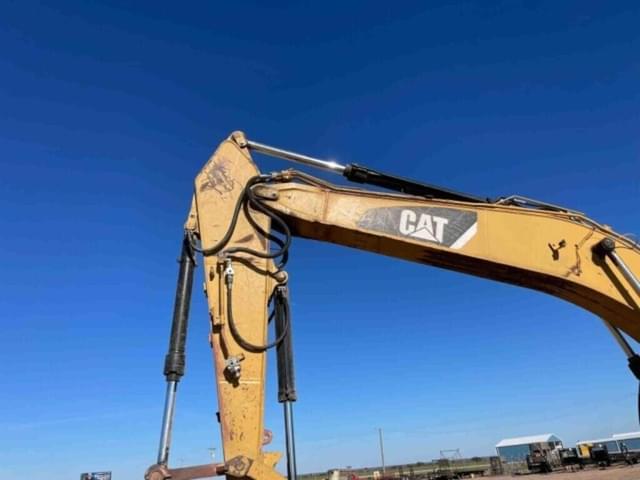 Image of Caterpillar 320D equipment image 1