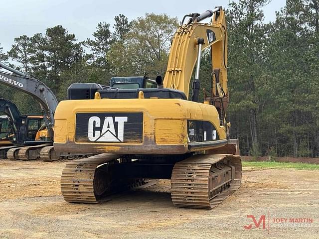 Image of Caterpillar 330DL equipment image 2