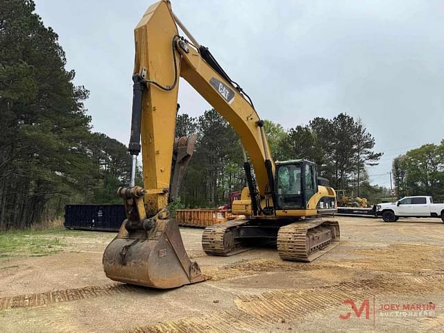 Image of Caterpillar 330DL equipment image 3
