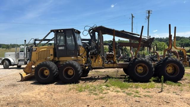 Image of Caterpillar 574 equipment image 2