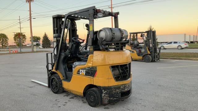 Image of Caterpillar C5000 equipment image 2