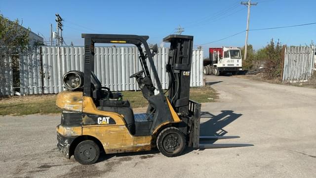 Image of Caterpillar C5000 equipment image 4