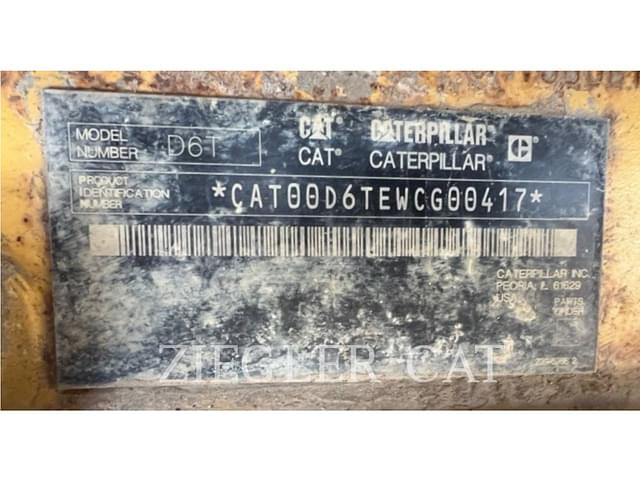 Image of Caterpillar D6T LGP equipment image 2
