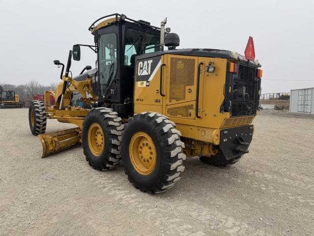 Image of Caterpillar 12M equipment image 4