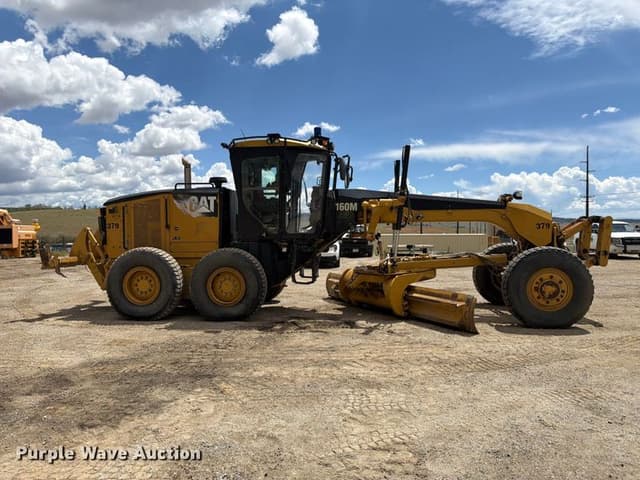 Image of Caterpillar 160M equipment image 3