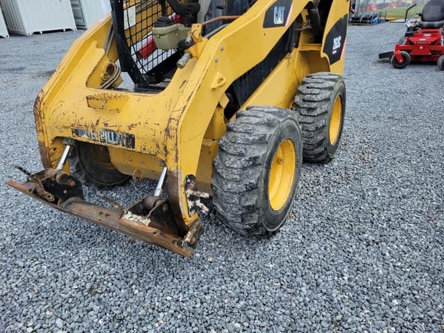 Image of Caterpillar 262C equipment image 2