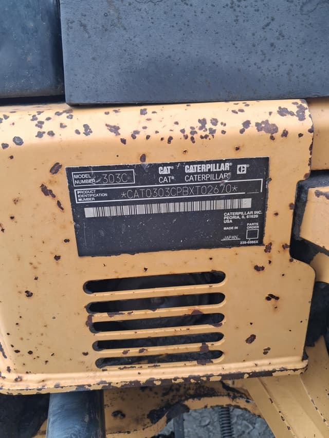 Image of Caterpillar 303C CR equipment image 4