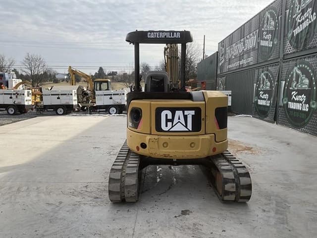 Image of Caterpillar 304C CR equipment image 3
