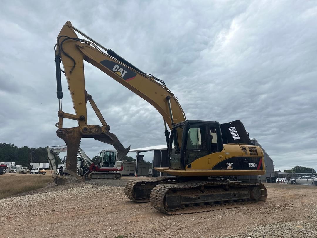 Image of Caterpillar 320DL Image 1