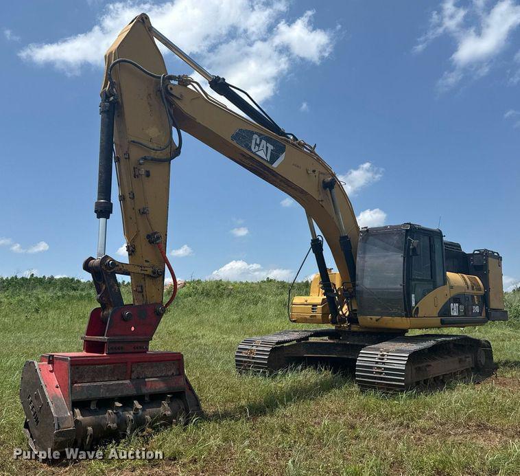 Image of Caterpillar 324DL Primary image