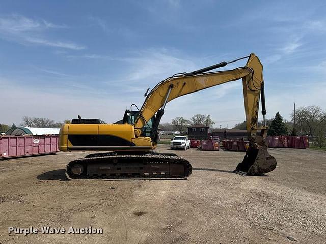 Image of Caterpillar 325DL equipment image 3