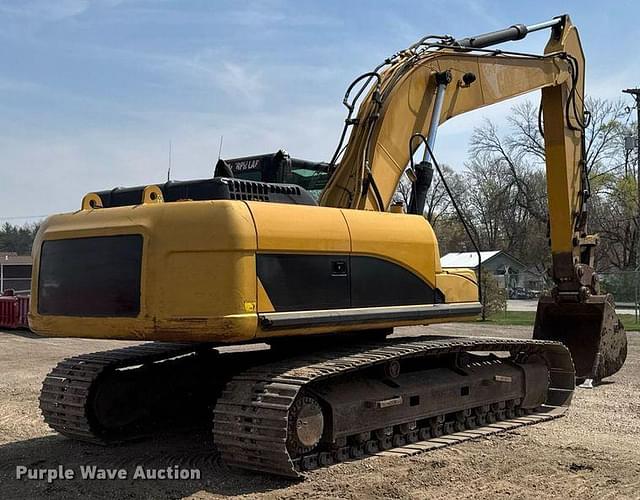 Image of Caterpillar 325DL equipment image 4