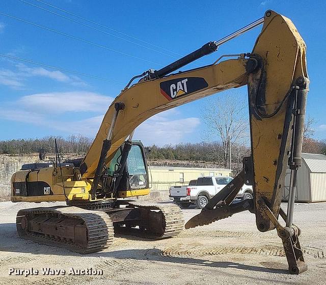 Image of Caterpillar 330D equipment image 1