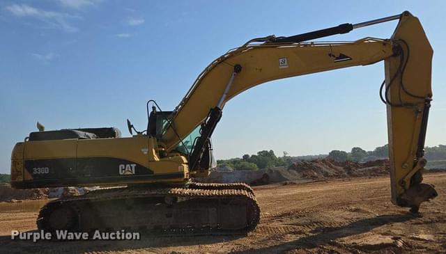 Image of Caterpillar 330D equipment image 3