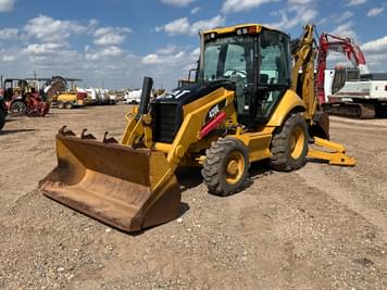 Main image Caterpillar 420E
