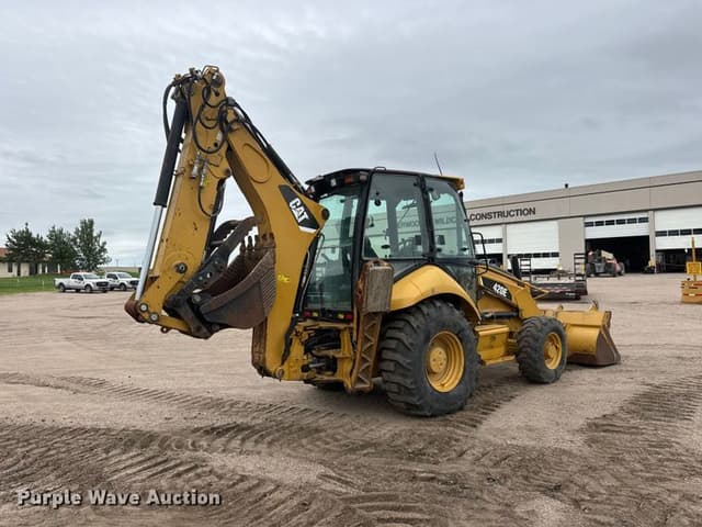 Image of Caterpillar 420E equipment image 4