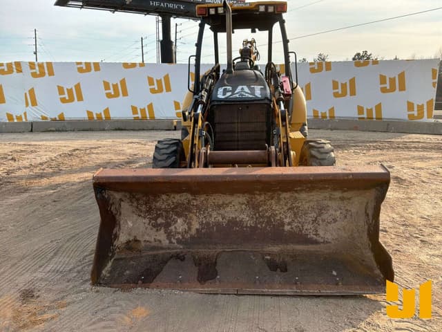 Image of Caterpillar 420E IT equipment image 1