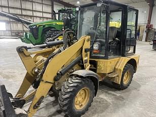 Main image Caterpillar 904B 0