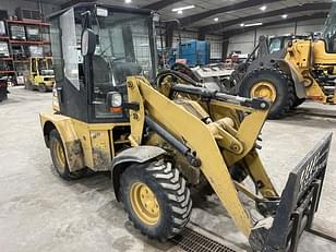 Main image Caterpillar 904B 1