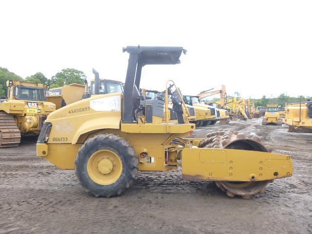 Image of Caterpillar CP-433E equipment image 2