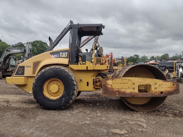Image of Caterpillar CS-563E equipment image 2