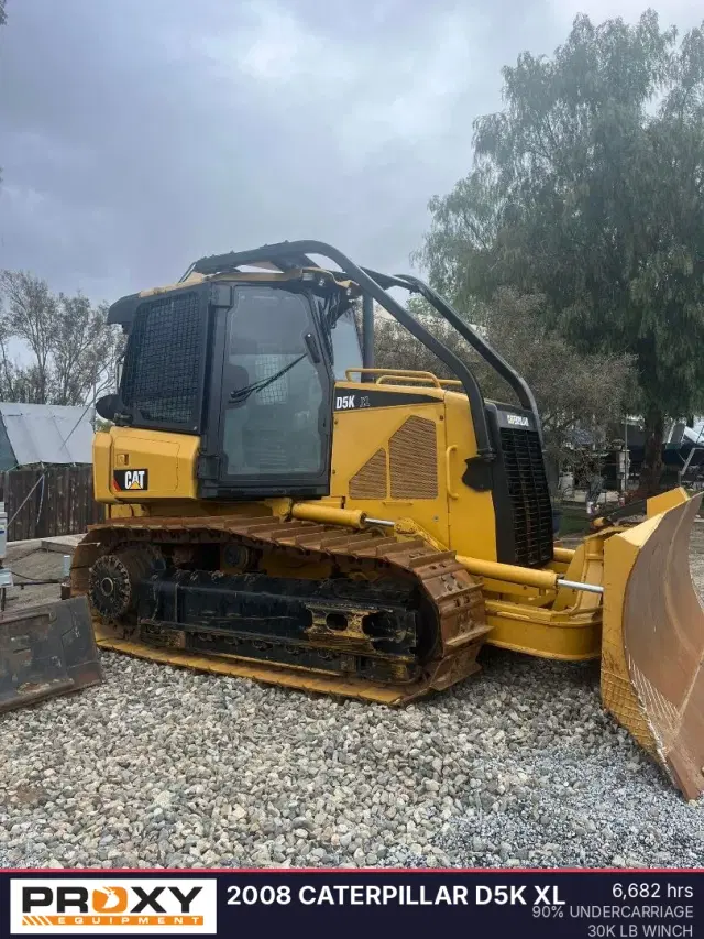Image of Caterpillar D5K XL equipment image 1