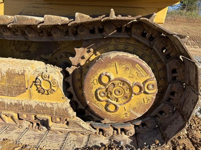 Image of Caterpillar D6K equipment image 4