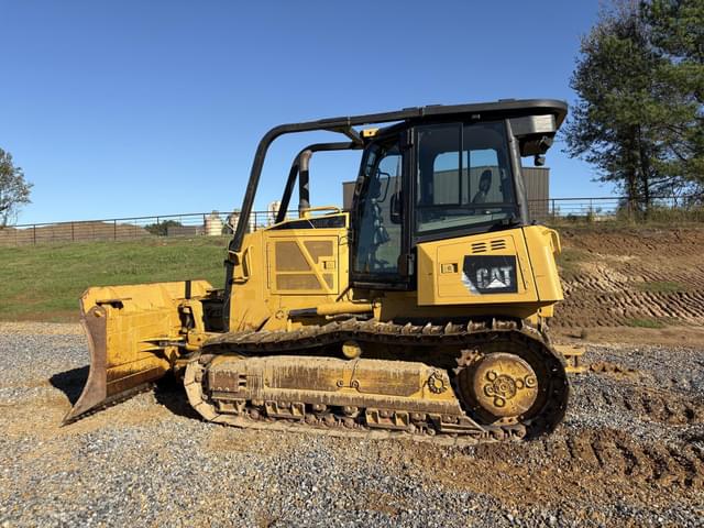 Image of Caterpillar D6K equipment image 2