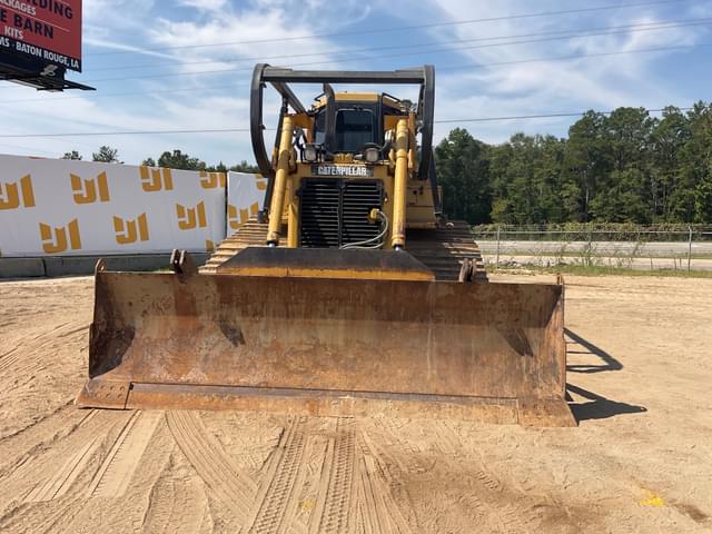 Image of Caterpillar D6T LGP equipment image 1
