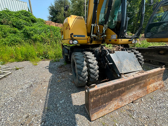 Image of Caterpillar M313D equipment image 3