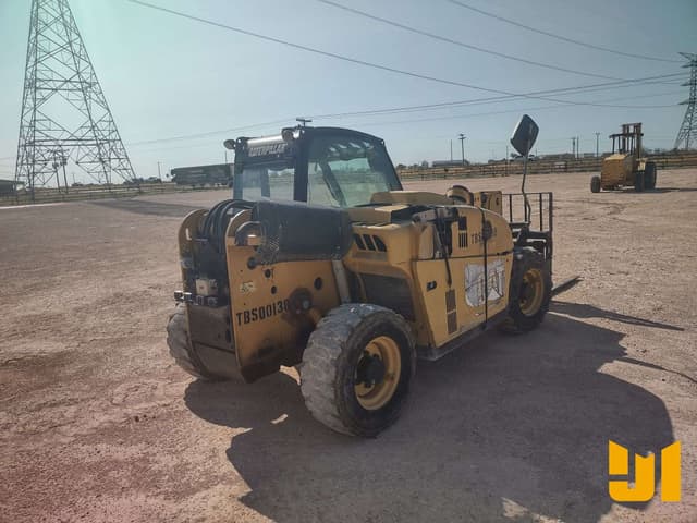 Image of Caterpillar TH255 equipment image 3