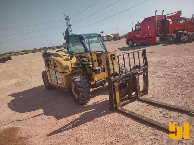Image of Caterpillar TH255 equipment image 1
