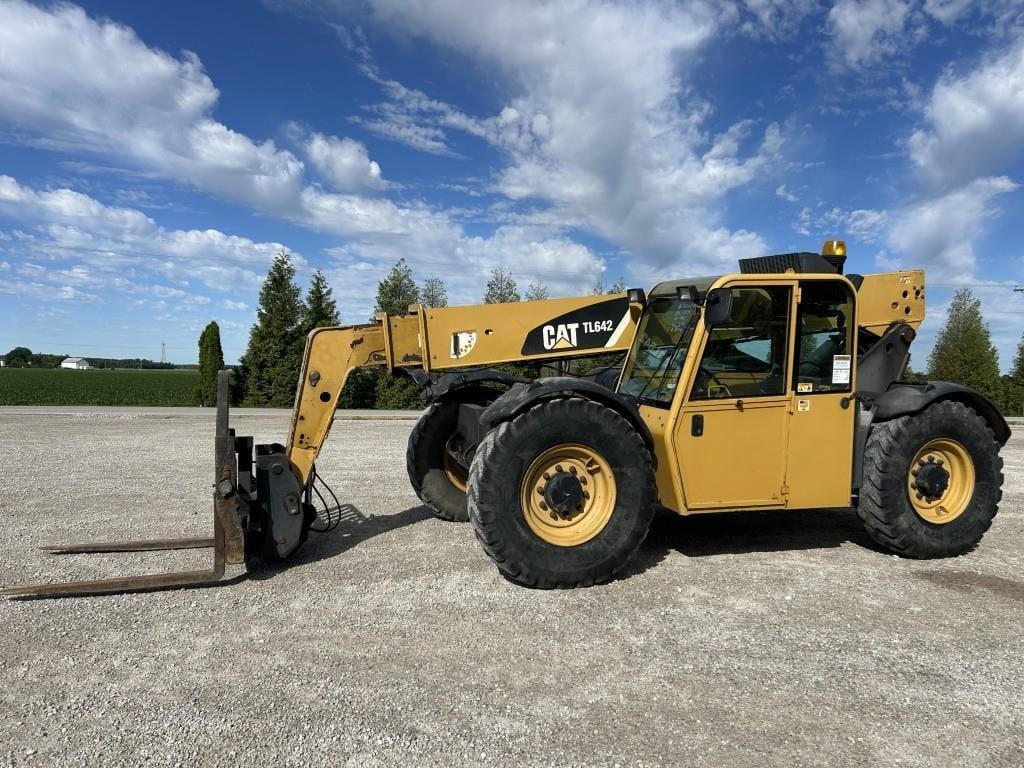 2008 Caterpillar TL642 Equipment Image0