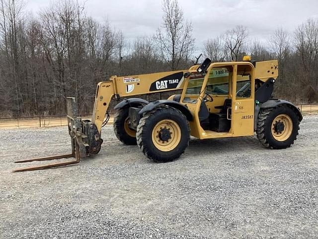 Image of Caterpillar TL642 equipment image 1