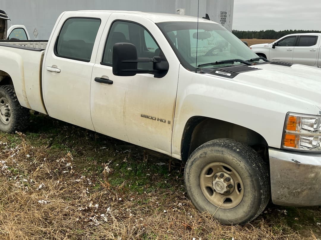 Image of Chevrolet 2500HD Primary image