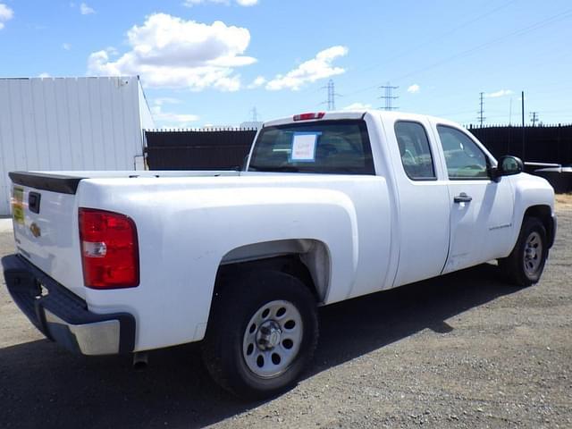 Image of Chevrolet 1500 equipment image 3