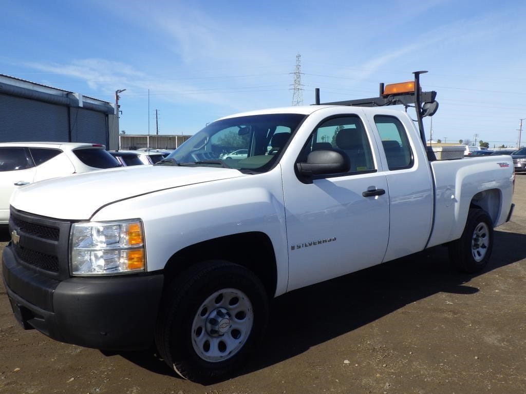 2008 Chevrolet 1500 Equipment Image0