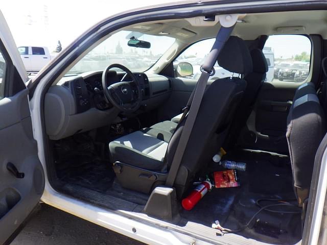 Image of Chevrolet 1500 equipment image 4