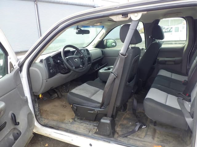 Image of Chevrolet 1500 equipment image 4