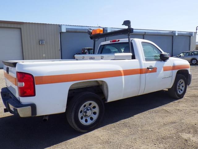 Image of Chevrolet 1500 equipment image 2