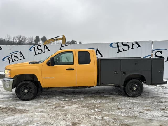 Image of Chevrolet 2500HD equipment image 1