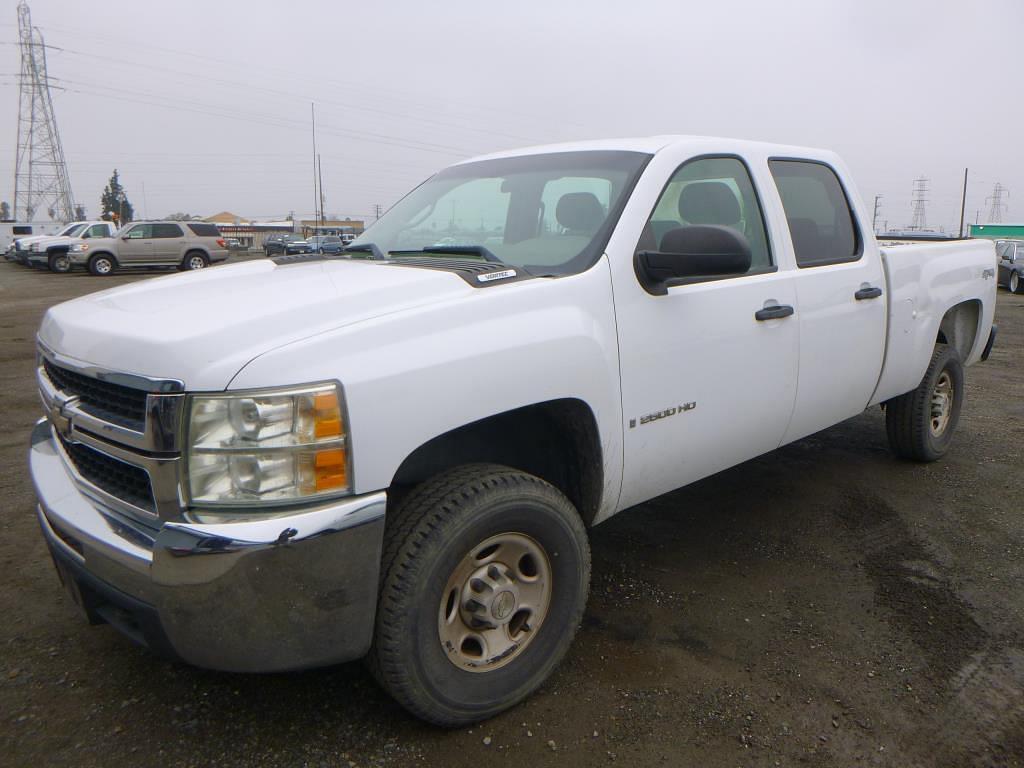 Image of Chevrolet 2500HD Primary image